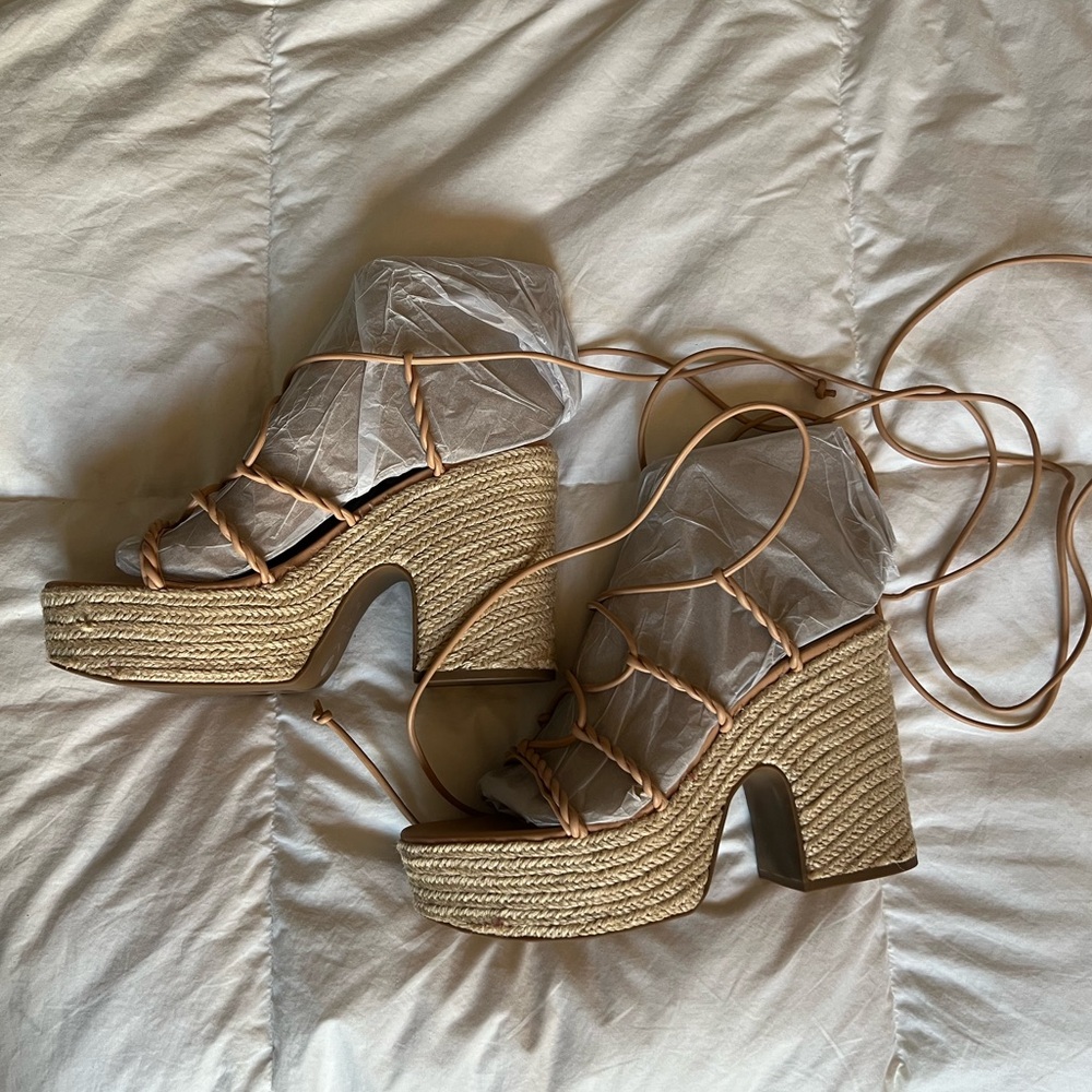 Marc Fisher Oliver Espadrille Platform Sandal In Light Natural - US 9.5 NWT